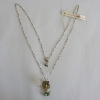 collier sautoir de créatrice en argent 925, monté de pierres fines naturels, quartz fumé, perle, jade