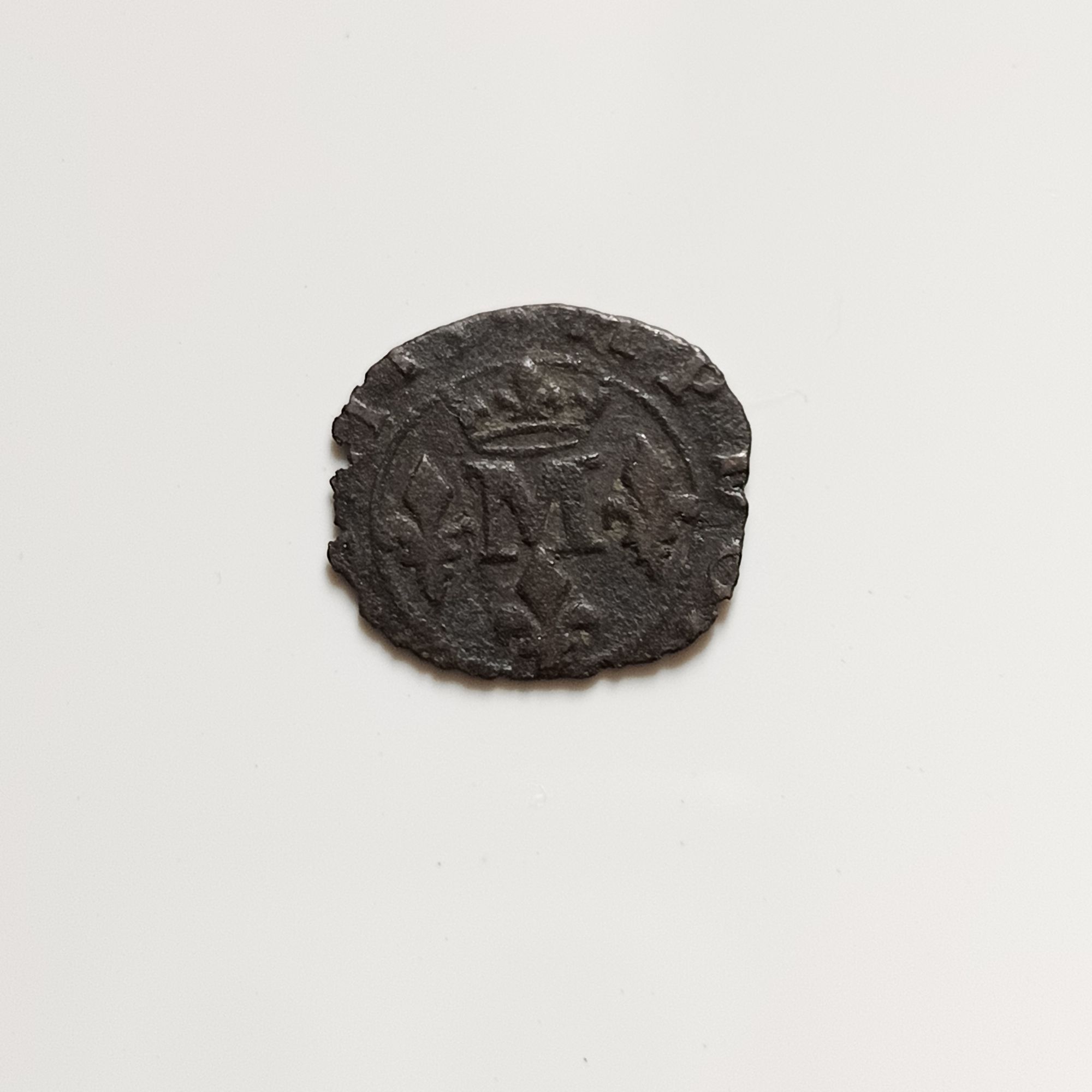 Le liard est une pièce de monnaie en billon frappée entre 1664 et 1678 dans la principauté des Dombes sous le règne d'Anne-Marie-Louise d'Orléans.
